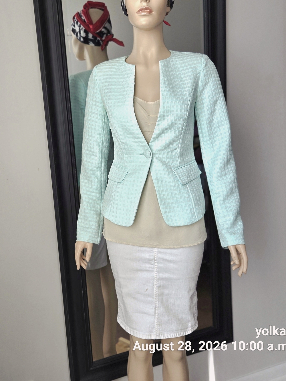MaxMara Textured Geometric Blazer in Light Green Cotton Blend